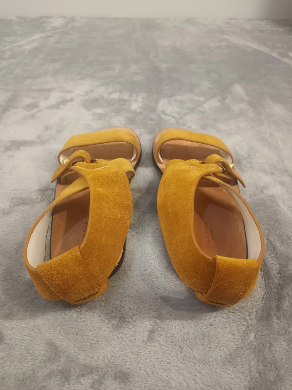 rag & bone Mustard Suede Crisscross Sandals with Gold Hardware Size 36.5